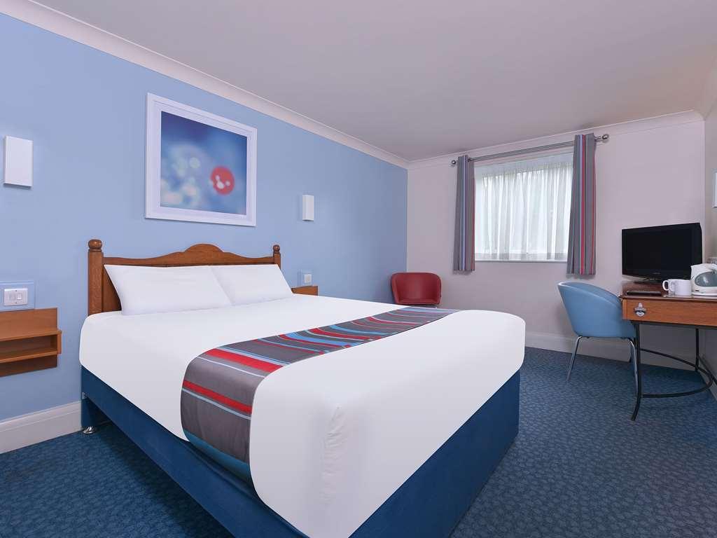 Travelodge Bedford Goldington Road ห้อง รูปภาพ