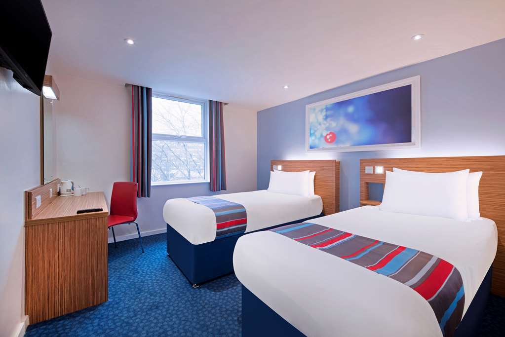 Travelodge Bedford Goldington Road ห้อง รูปภาพ